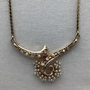 Vintage Coro Gold Necklace with Pearl And Rhinestone Accents